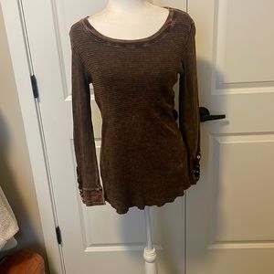 Able brown thermal long sleeve shirt.